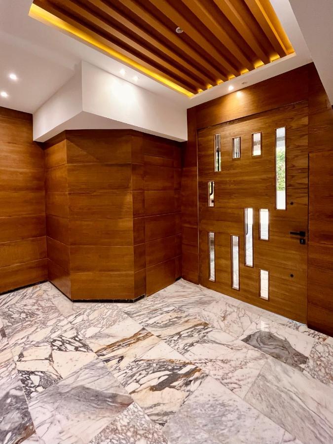 Moderne Au Decor Raffine *
